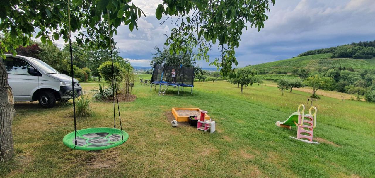 Paradies 2 Castellberg-Jakobsweg Ballrechten-Dottingen Bagian luar foto